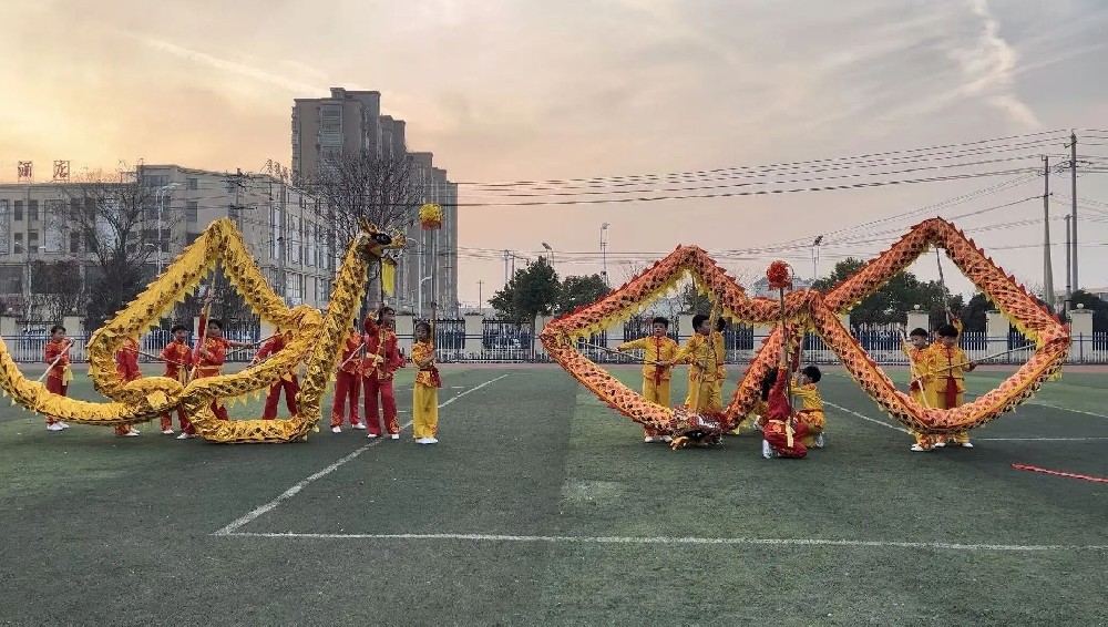 炉桥一小舞龙舞狮社团 炉桥一小舞龙舞狮社团.jpg